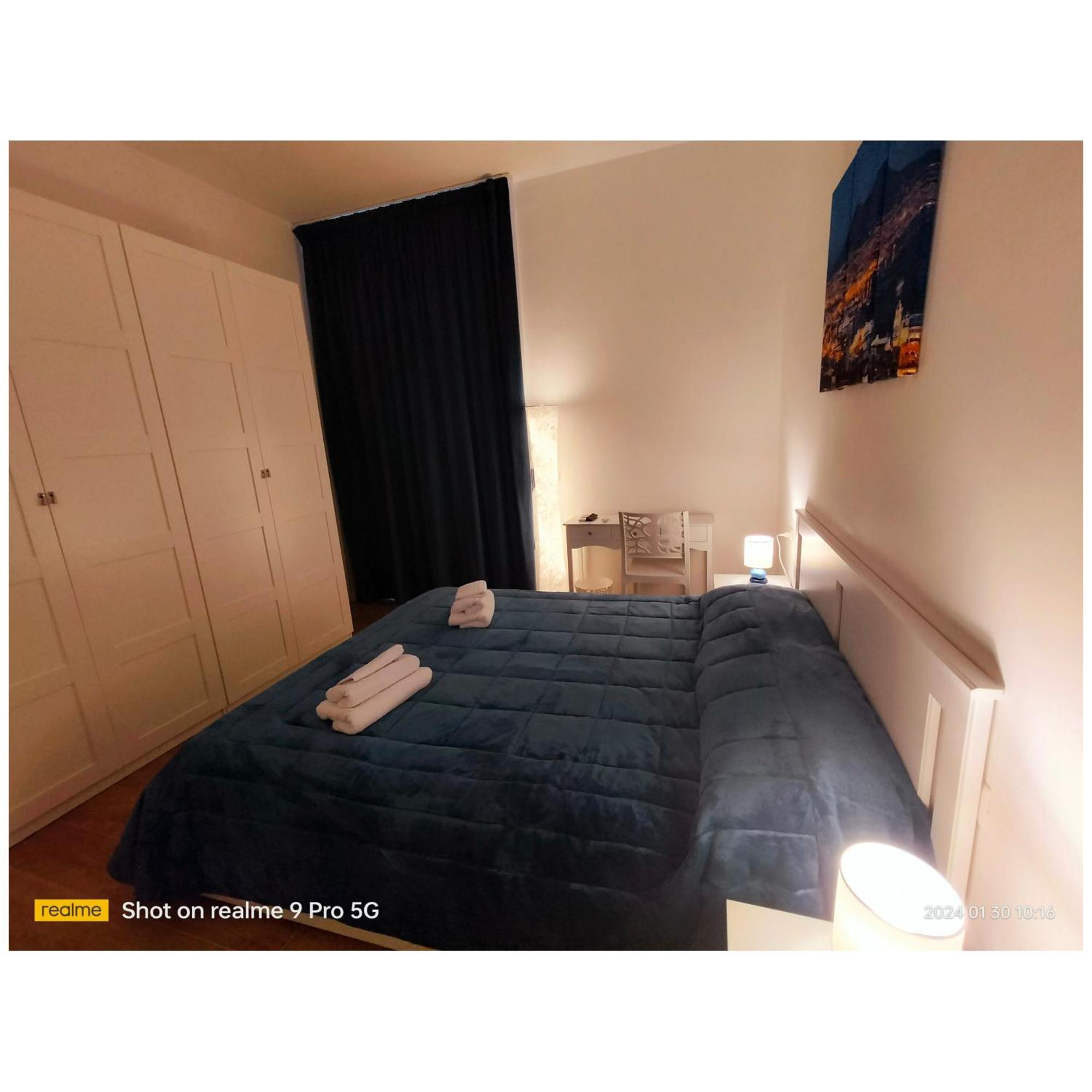 Bed and Breakfast Le Follie Parthenopee Neapel Exterior foto